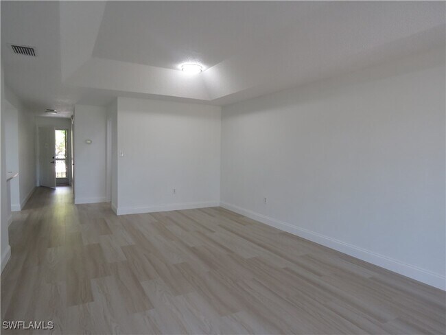 property at 809 Augusta Blvd