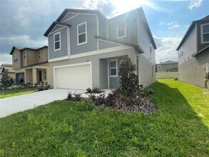 9645 Carabiner Wy in Land O Lakes, FL - Building Photo - Building Photo