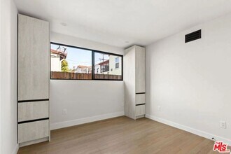 1450 S Crescent Heights Blvd in Los Angeles, CA - Building Photo - Building Photo