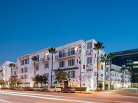 Lofts at Noho Commons in North Hollywood, CA - Building Photo