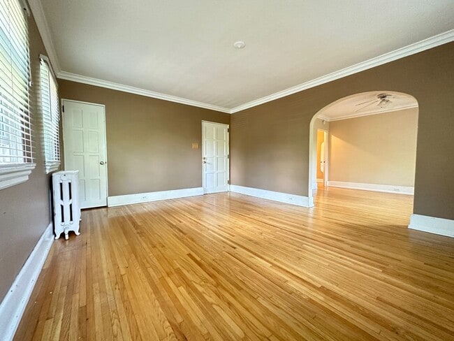 2320 E 2nd St in Duluth, MN - Building Photo - Building Photo