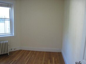 62 Egmont St in Brookline, MA - Building Photo - Building Photo