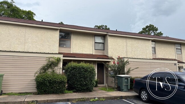 property at 901 Olmstead Dr
