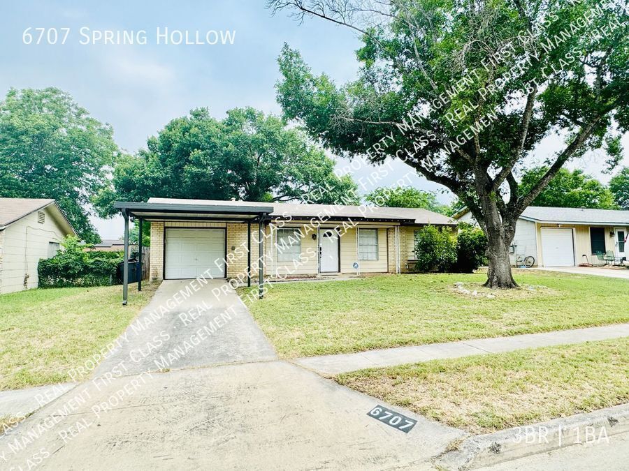 6707 Spring Hollow St in San Antonio, TX - Building Photo