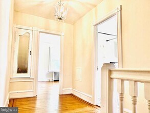 111 Chestnut Ave in Narberth, PA - Building Photo - Building Photo