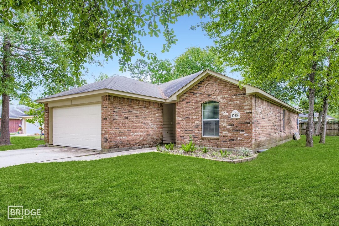 17406 Marl Way in Crosby, TX - Building Photo