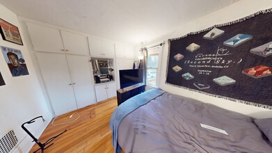 1322 S Forest Ave in Ann Arbor, MI - Building Photo - Building Photo