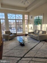 10118 Daniels Run Way in Fairfax, VA - Building Photo - Building Photo