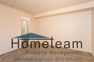 6955 Alvarado Rd in San Diego, CA - Building Photo - Building Photo