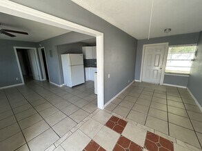 100 12th St in St. Cloud, FL - Building Photo - Building Photo