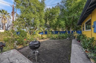 2953 Rockhill Way in Riverside, CA - Foto de edificio - Building Photo