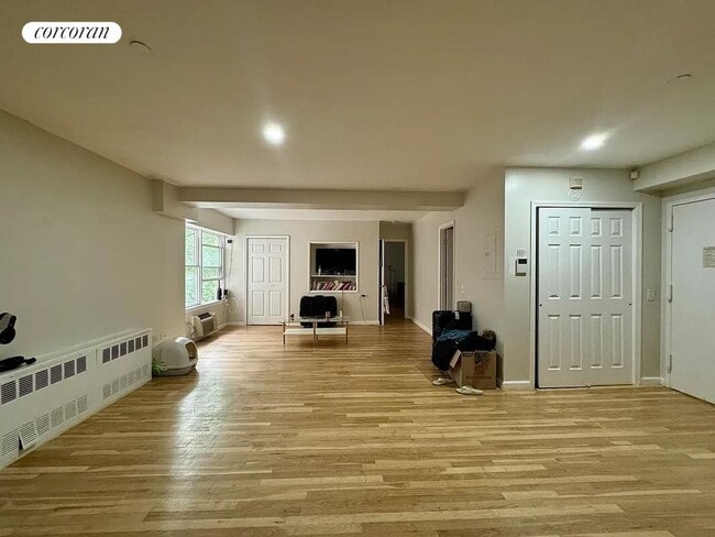 property at 754 E 6th St