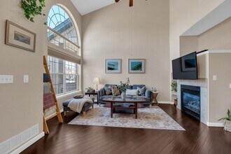 10087 E Hawaii Pl in Denver, CO - Building Photo - Building Photo
