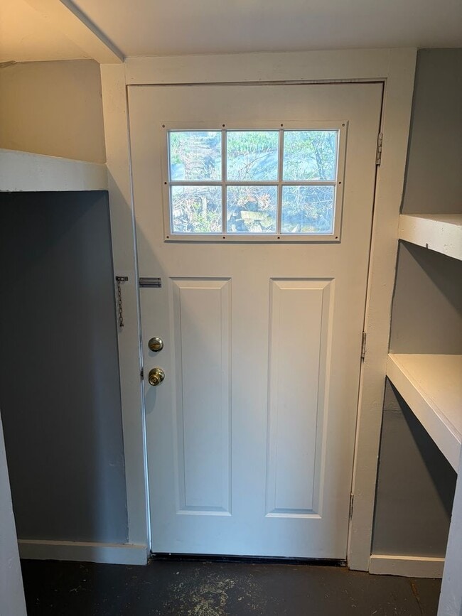 Quaint 1 Bedroom in Logansport, IN - Building Photo - Building Photo
