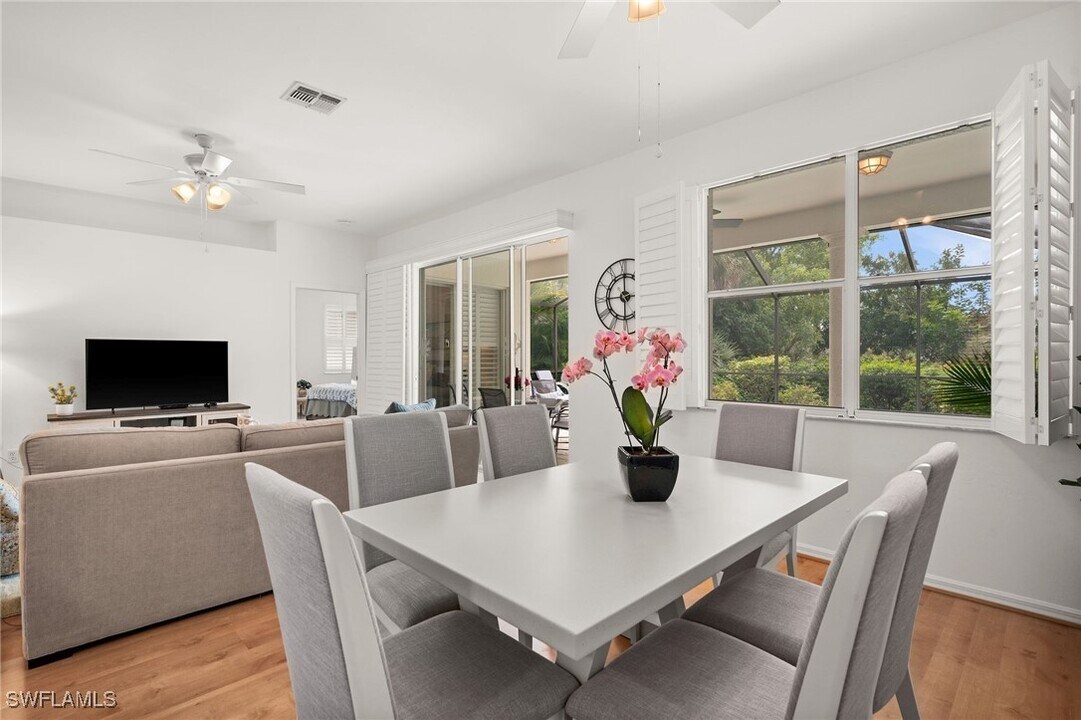 25040 Bay Cedar Dr in Bonita Springs, FL - Building Photo