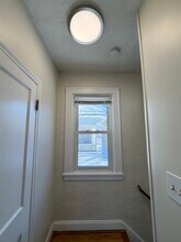 2458 Duck Creek Rd, Unit Floor 2 in Cincinnati, OH - Building Photo - Building Photo