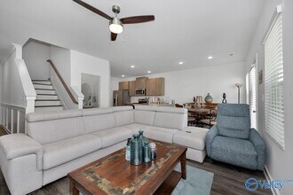 7502 Discovery Pt Dr NW in Huntsville, AL - Building Photo - Building Photo