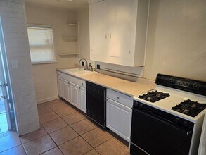 3556 E Fairmount St in Tucson, AZ - Building Photo - Building Photo