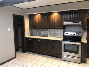 21 S Loveland Ave in Kingston, PA - Building Photo - Building Photo