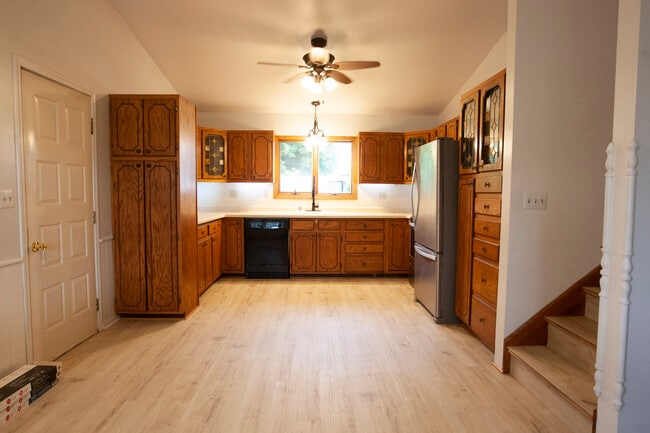 property at 538 Cottonwood Ave
