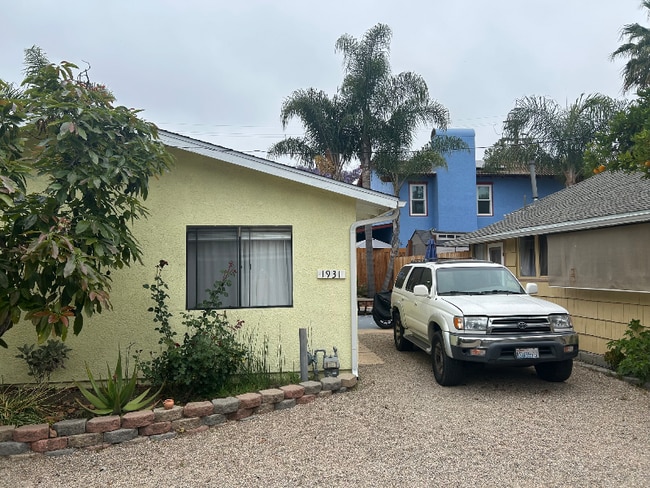 property at 1931 San Andres St