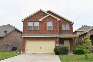 5544 Thunder Bay Dr in Fort Worth, TX - Building Photo