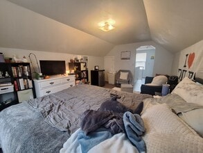 1103 Highland Ave in Mankato, MN - Building Photo - Building Photo