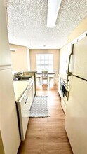1065 S Hiawassee Rd in Orlando, FL - Building Photo - Building Photo