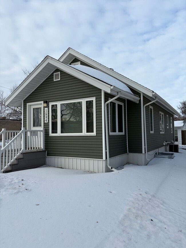 1524 5th Ave N in Grand Forks, ND - Building Photo - Building Photo