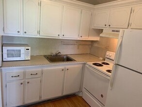 139 Coventry F in West Palm Beach, FL - Building Photo - Building Photo