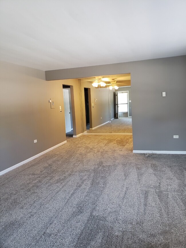 8801 Schneider Ave Rentals in Highland, IN