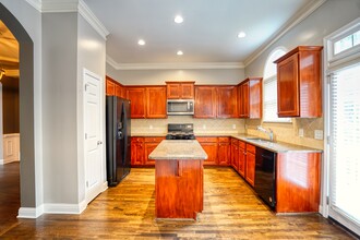 5283 Kershaw Ct SE in Atlanta, GA - Building Photo - Building Photo