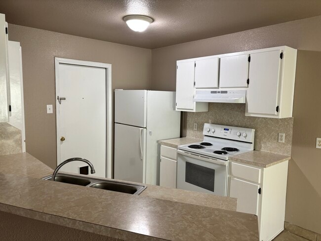 2553 Alana Ln in Ingleside, TX - Building Photo - Building Photo