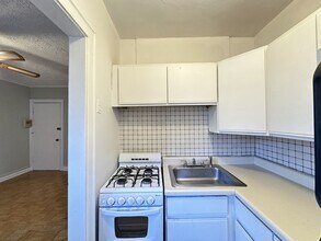 714 W Belmont Ave in Chicago, IL - Building Photo - Building Photo