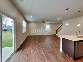 11017 Hazel Gdns Dr in Charlotte, NC - Foto de edificio - Building Photo