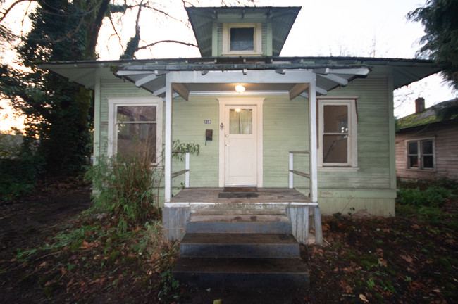 610 NW 3rd St in Corvallis, OR - Building Photo - Building Photo