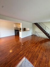 100 Ridgelawn Rd in Reisterstown, MD - Building Photo - Building Photo