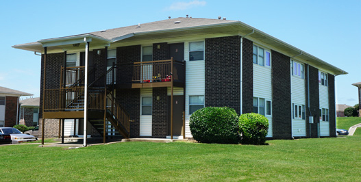 Plaza Hills East Apartments