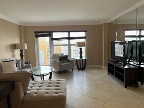 405 N Ocean Blvd, Unit 1522 in Pompano Beach, FL - Foto de edificio - Building Photo