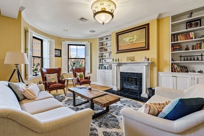 property at 1690 Washington St