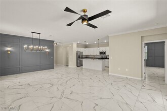 19835 Beechcrest Pl in Estero, FL - Foto de edificio - Building Photo