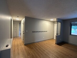 5500 NE 41st Ave in Vancouver, WA - Building Photo - Building Photo