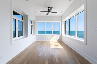 7729 N Eastlake Terrace in Chicago, IL - Building Photo - Building Photo