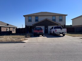 1718 risen, Unit A in Copperas Cove, TX - Building Photo