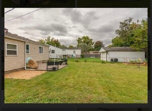 291 Dakota St in Ypsilanti, MI - Foto de edificio - Building Photo