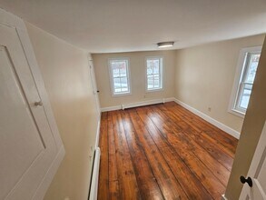 414 N State St, Unit 1/2 in Concord, NH - Building Photo - Building Photo