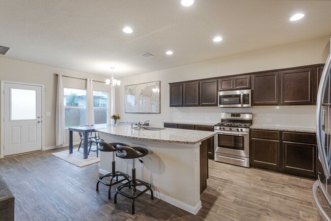 14000 Heidhorn Dr in Pflugerville, TX - Building Photo - Building Photo