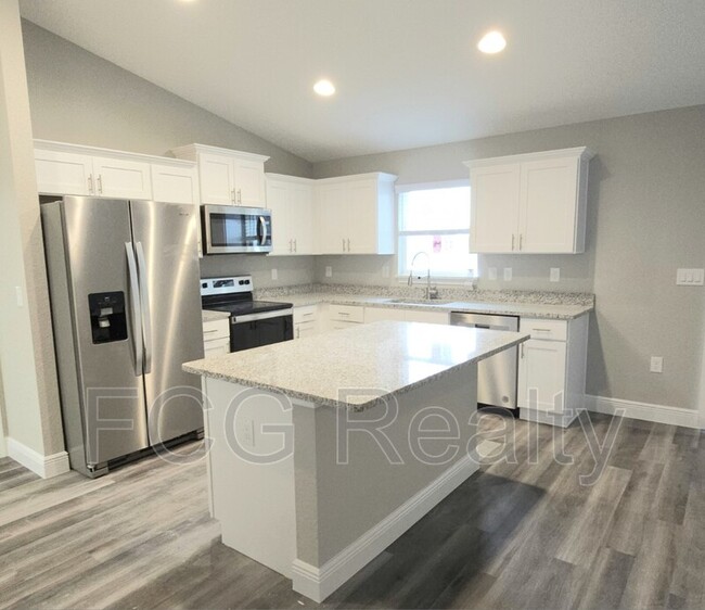 116 Pine Trce in Ocala, FL - Building Photo - Building Photo