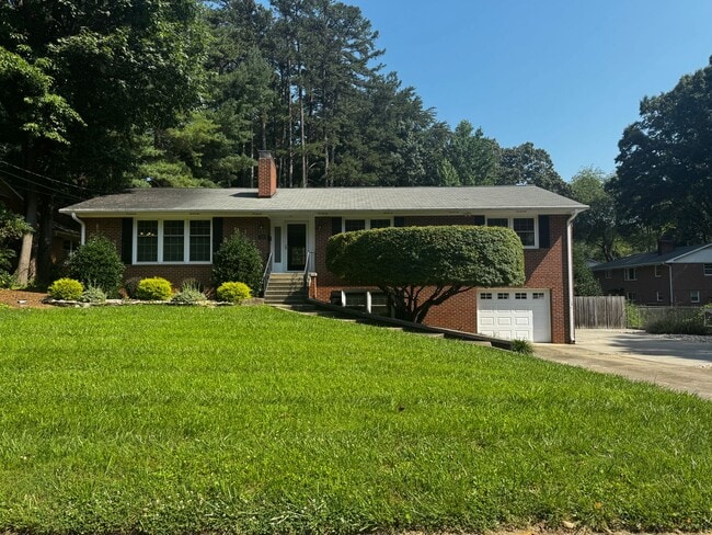 property at 3109 Kinnamon Rd