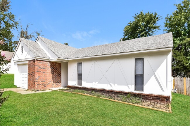 3512 Chevron Cove in Memphis, TN - Building Photo - Building Photo